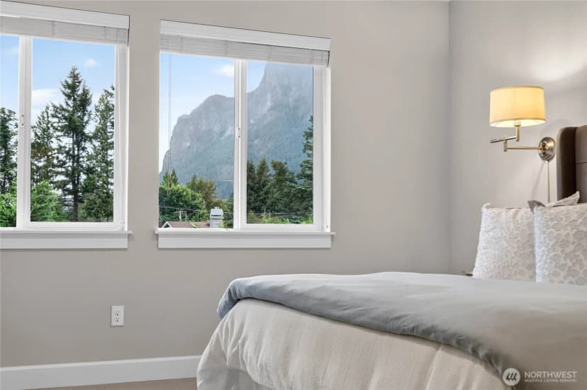 Property photo for 770 Se 6th Place, North Bend photo 20