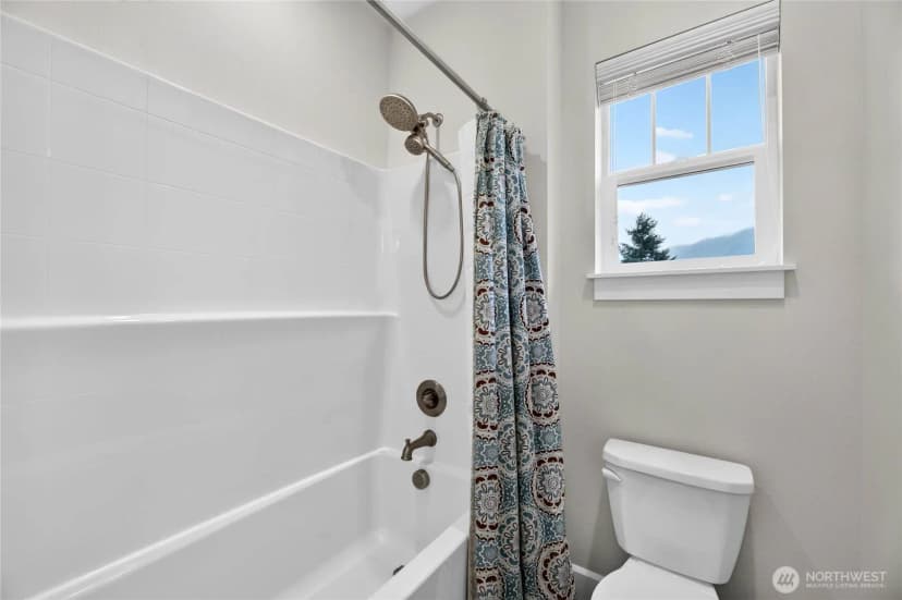 Property photo for 770 Se 6th Place, North Bend photo 30