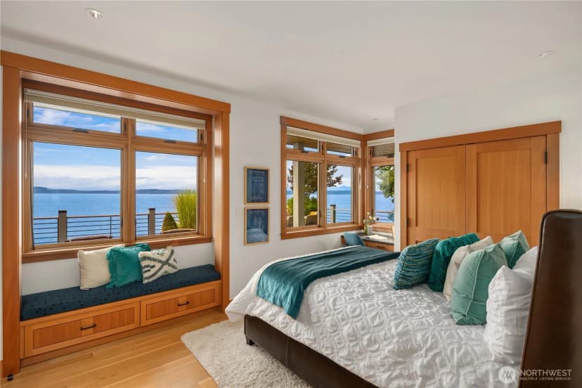 Property photo for 2481 Perkins Lane W, Seattle photo 30