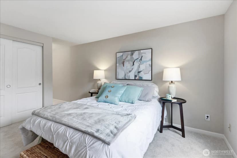 Property photo for 1011 156th Ave Ne Avenue Ne #207, Bellevue photo 20