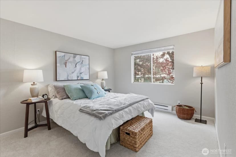 Property photo for 1011 156th Ave Ne Avenue Ne #207, Bellevue photo 18