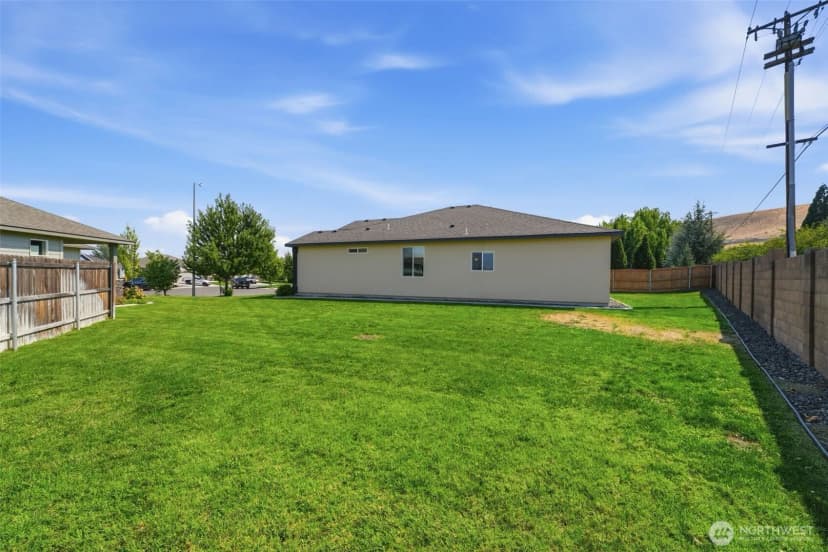 Property photo for 4216 S Conway Place, Kennewick photo 22
