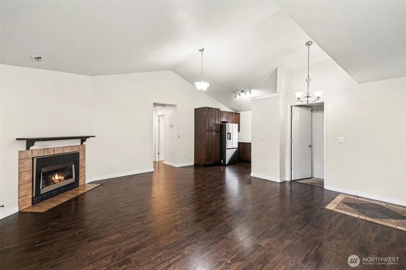 Property photo for 9103 183rd Avenue Ne, Redmond photo 2