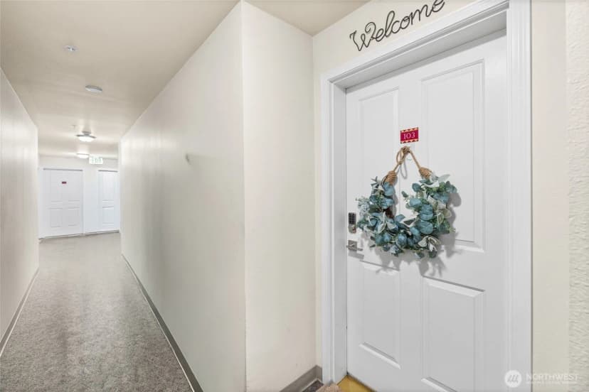 Property photo for 12034 15th Avenue Ne #103, Seattle photo 24