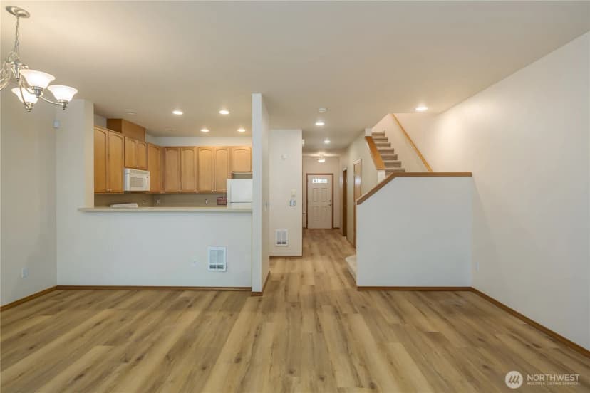 Property photo for 10829 19th Avenue Se #2c, Everett photo 12