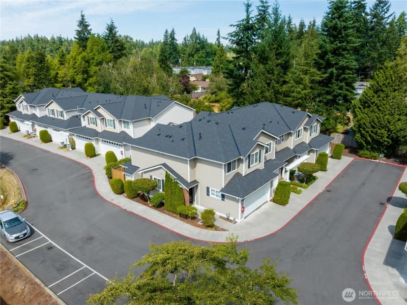 Property photo for 10829 19th Avenue Se #2c, Everett photo 32