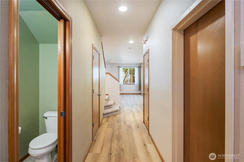 Property photo for 10829 19th Avenue Se #2c, Everett photo 8