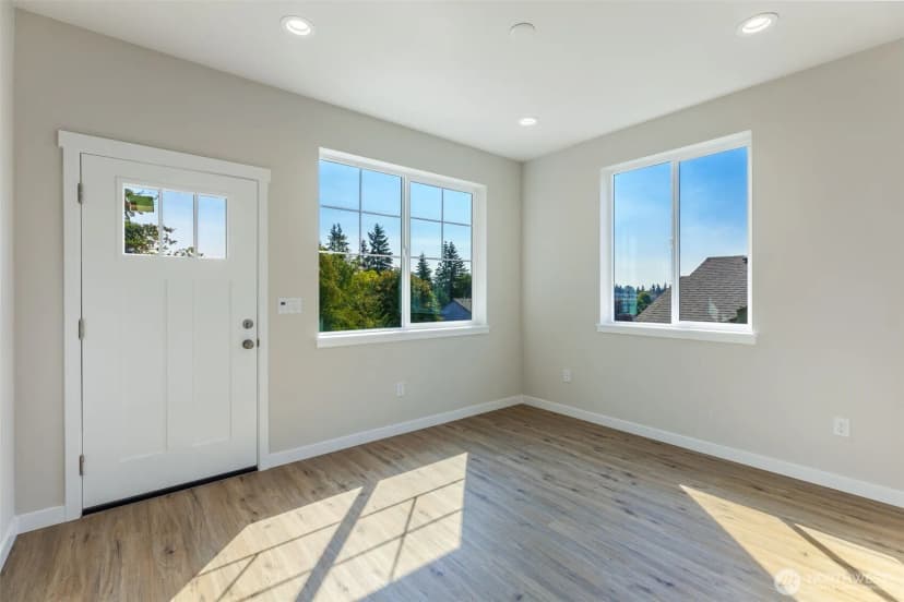 Property photo for 3330 58th Avenue Ne, Tacoma photo 24