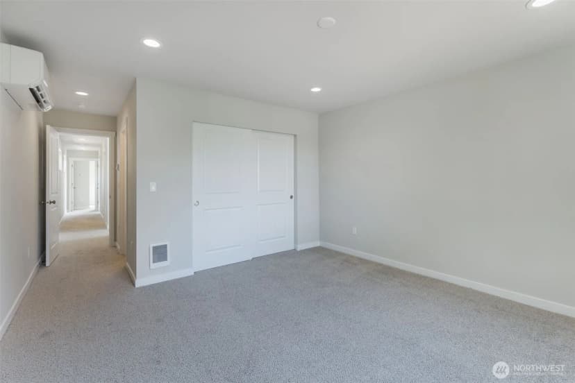 Property photo for 3330 58th Avenue Ne, Tacoma photo 34