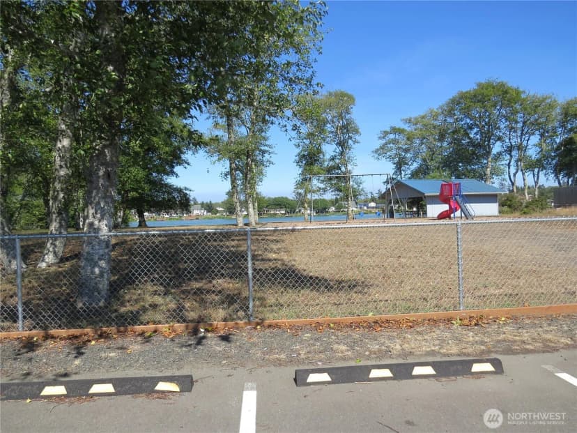 Property photo for 796 Mount Olympus Avenue Se, Ocean Shores photo 13