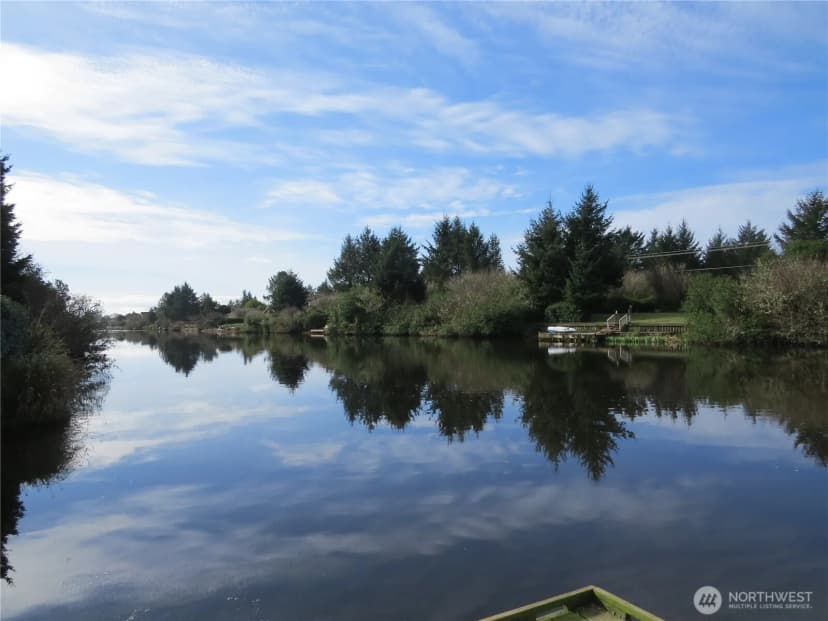 Property photo for 796 Mount Olympus Avenue Se, Ocean Shores photo 16