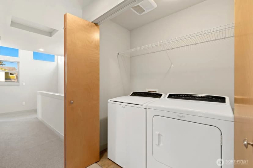 Property photo for 719 N 101st Street, Seattle photo 20