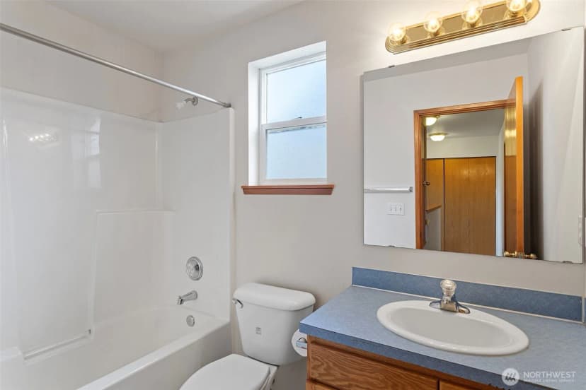 Property photo for 20627 Circle Bluff Drive, Arlington photo 15
