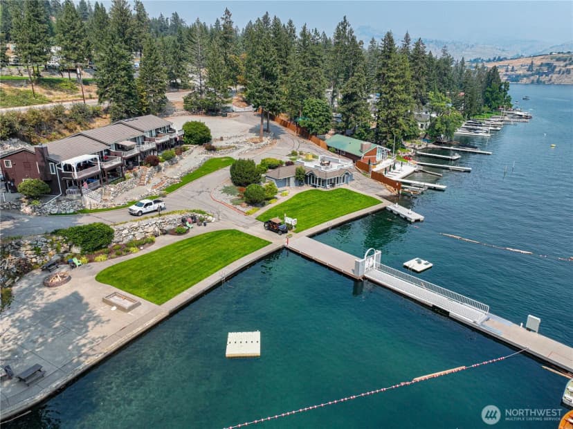 Property photo for 11415 S Lakeshore Road #21, Chelan photo 3