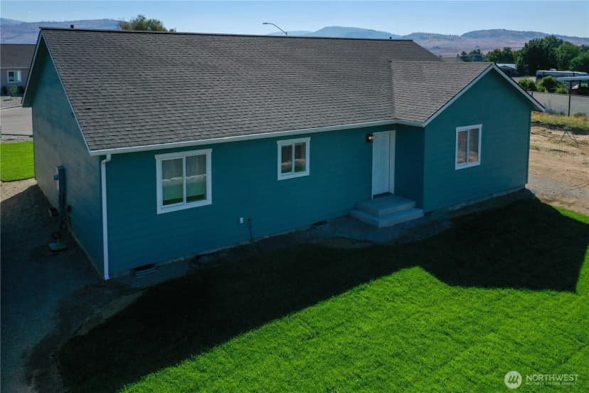 Property photo for 707 Petra Court, Omak photo 36