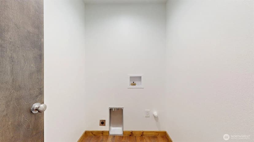 Property photo for 707 Petra Court, Omak photo 30