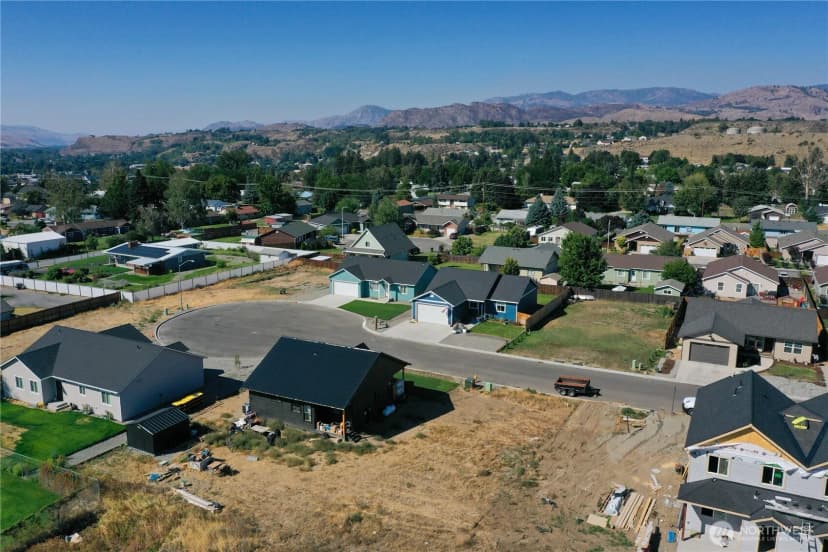 Property photo for 707 Petra Court, Omak photo 4