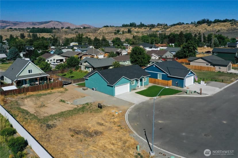 Property photo for 707 Petra Court, Omak photo 3