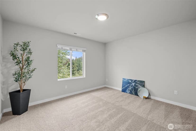 Property photo for 311 207th Street Se, Bothell photo 23