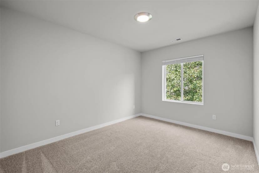 Property photo for 311 207th Street Se, Bothell photo 24