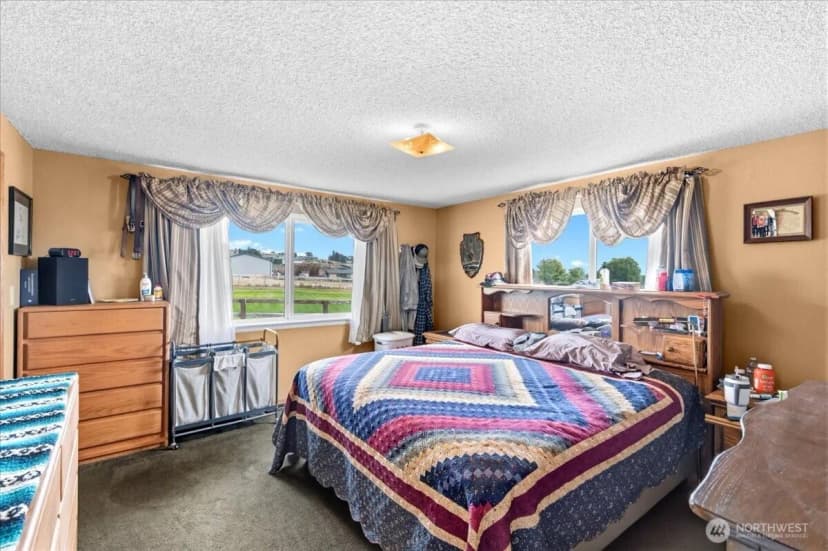 Property photo for 92 Clemans View Road, Selah photo 31