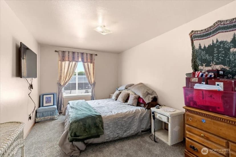 Property photo for 92 Clemans View Road, Selah photo 22