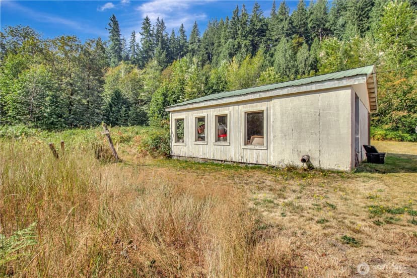 Property photo for 26429 469th Avenue Ne, Darrington photo 3