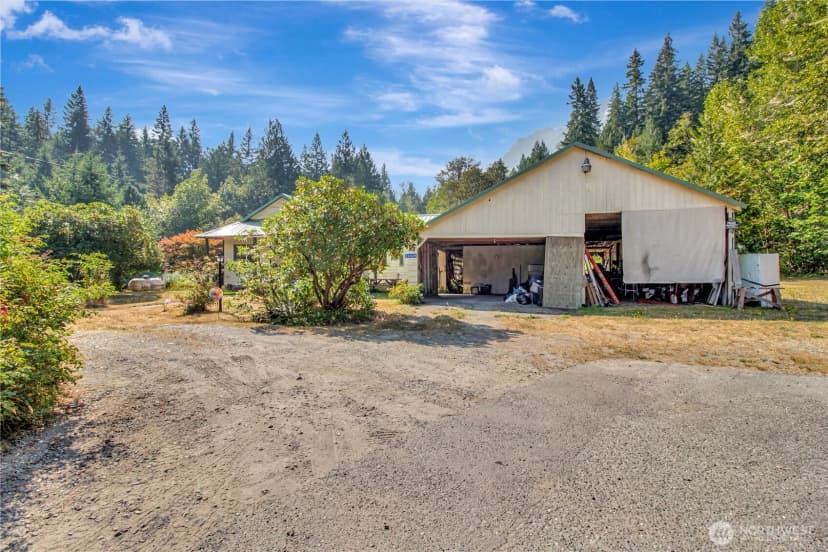 Property photo for 26429 469th Avenue Ne, Darrington photo 7
