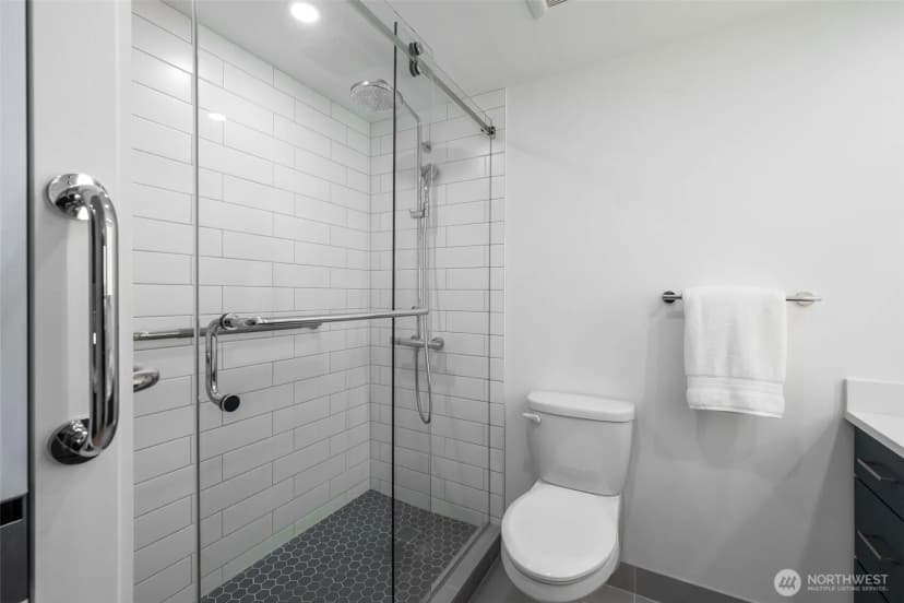 Property photo for 100 Ward Street #303, Seattle photo 12