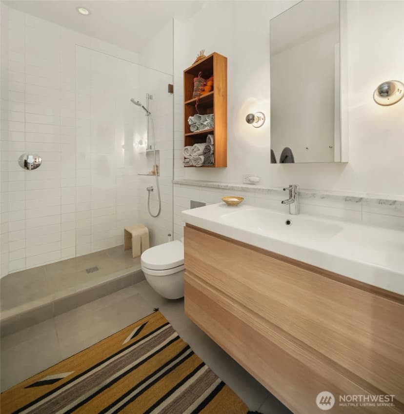 Property photo for 81 Vine Street #404, Seattle photo 23