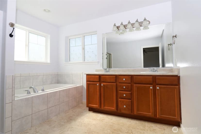 Property photo for 2650 Glenmore Street, Ferndale photo 22