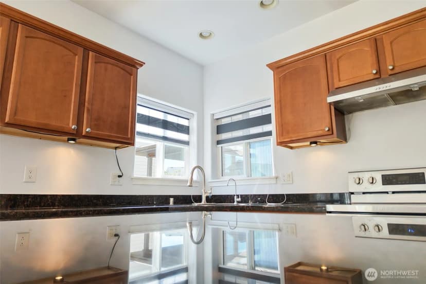 Property photo for 2650 Glenmore Street, Ferndale photo 9