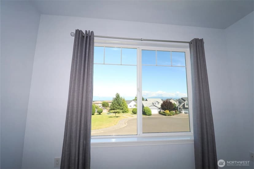 Property photo for 2650 Glenmore Street, Ferndale photo 20
