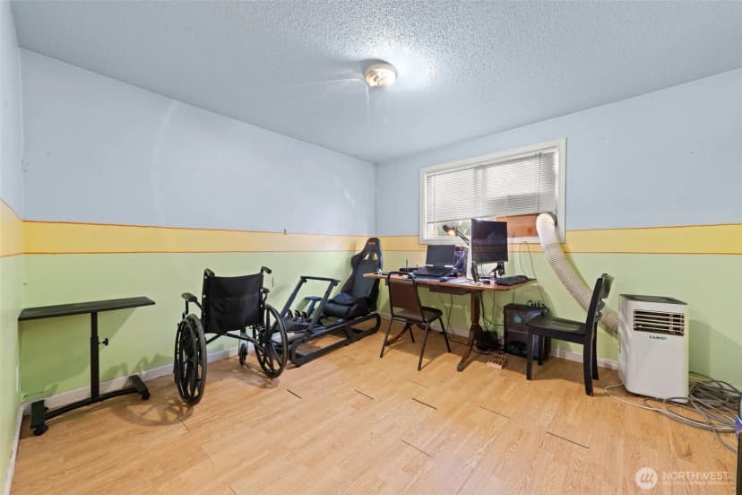 Property photo for 2515 15th Avenue Se, Olympia photo 16