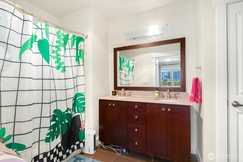 Property photo for 699 John Street #516, Seattle photo 13