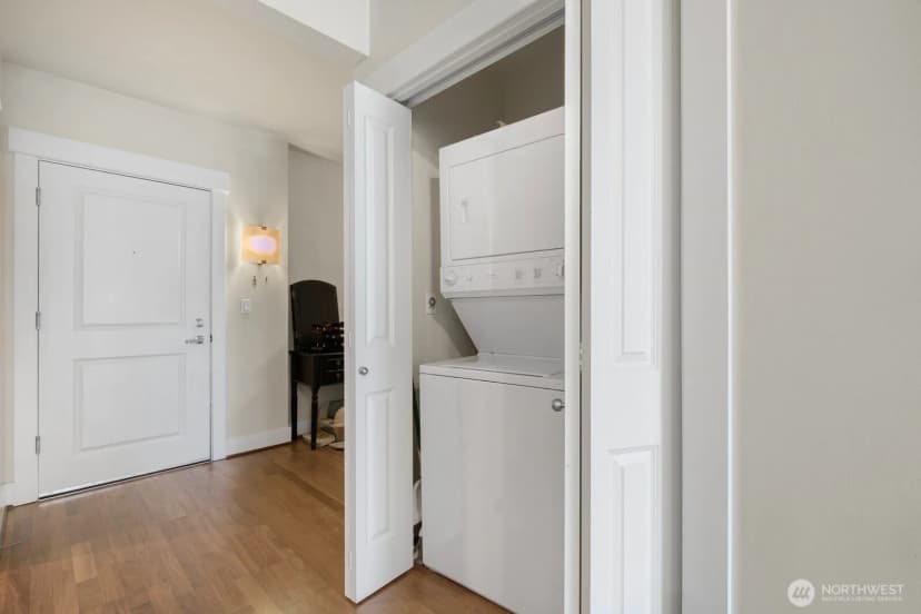 Property photo for 699 John Street #516, Seattle photo 16