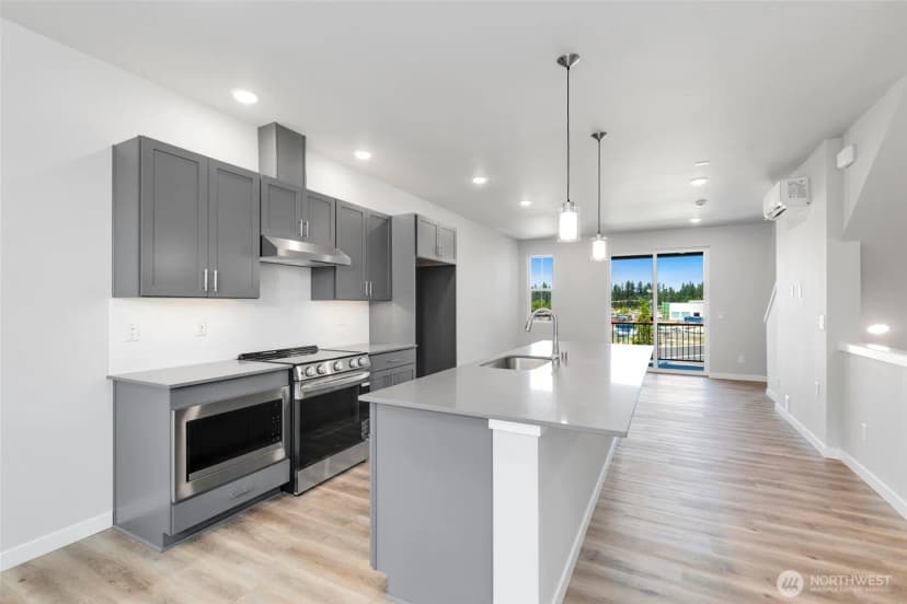 Property photo for 23340 Franklin Circle #14, Black Diamond photo 3