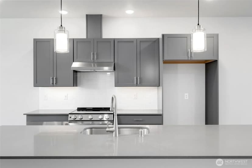 Property photo for 23340 Franklin Circle #14, Black Diamond photo 4