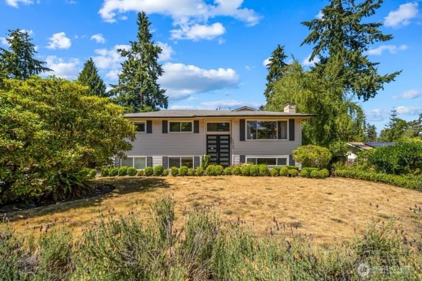 Property photo for 7360 Ne 145th Place, Kenmore photo 38