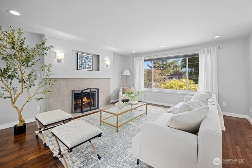 Property photo for 7360 Ne 145th Place, Kenmore photo 11
