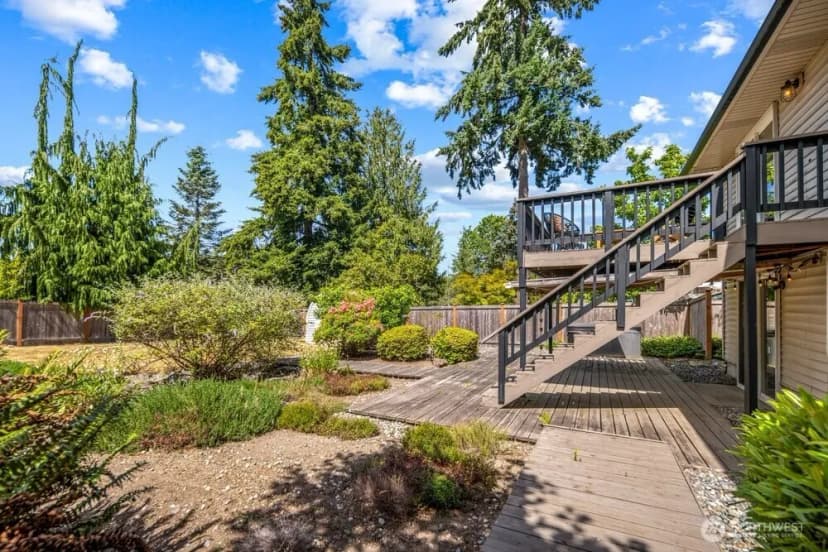 Property photo for 7360 Ne 145th Place, Kenmore photo 35