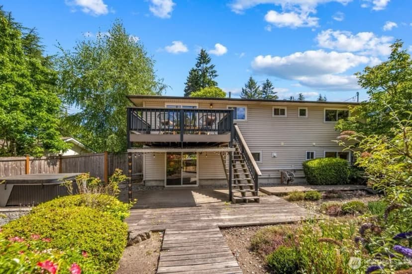 Property photo for 7360 Ne 145th Place, Kenmore photo 32