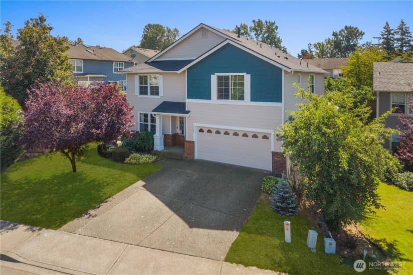 Property photo for 2229 Se 2nd Court, Renton