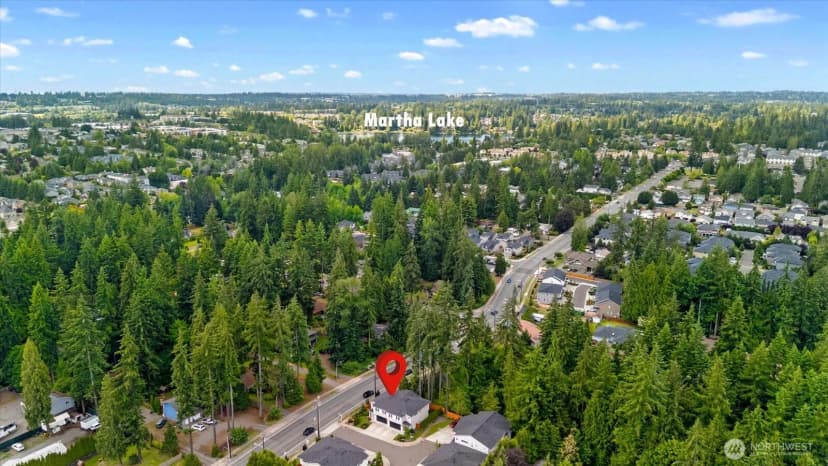 Property photo for 121 171st Place Sw #a, Bothell photo 36