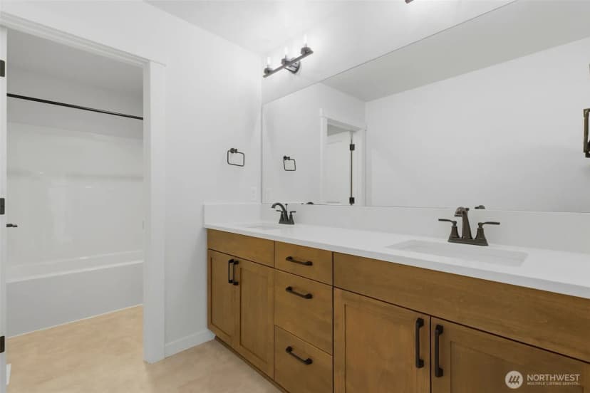 Property photo for 2616 20th Street Ct E #30, Edgewood photo 29
