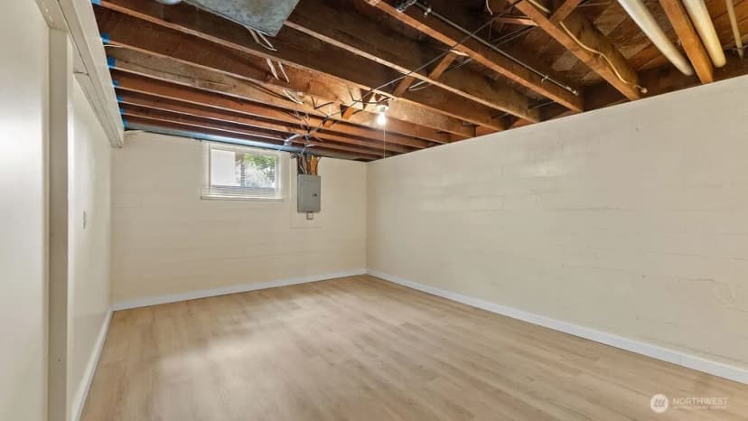 Property photo for 9533 14th Avenue Nw, Seattle photo 31