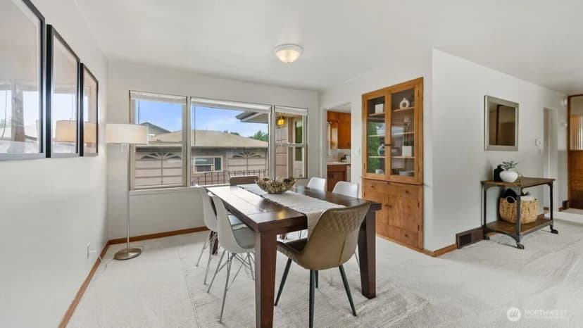 Property photo for 9533 14th Avenue Nw, Seattle photo 9