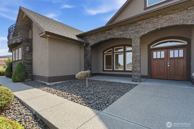 Property photo for 2303 W 49th Avenue, Kennewick photo 4