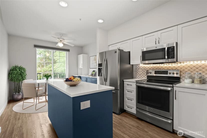 Property photo for 16125 Juanita Woodinville Way Ne Ne #2103, Bothell photo 11