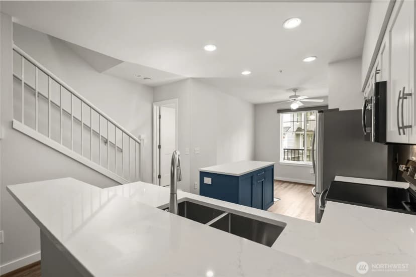 Property photo for 16125 Juanita Woodinville Way Ne Ne #2103, Bothell photo 15
